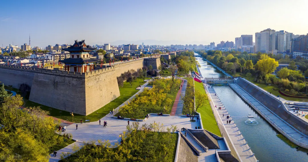 大量俄罗斯人涌入陕西西安,打着旅游的名义,不访兵马俑不登大雁塔,想干啥?