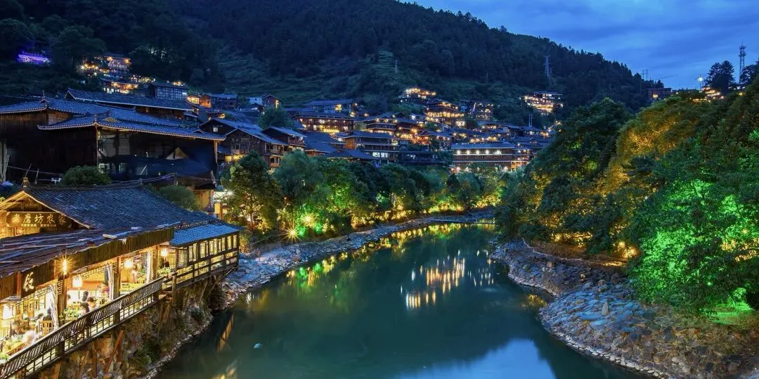 游客差评刷屏“太商业化”,不是讨厌旅游,是拒绝被文化敷衍