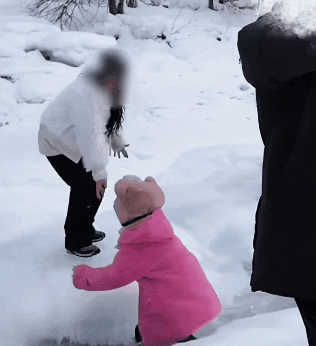 为更“出片” ,母女俩在喀纳斯景区坠入冰河险被冲走!