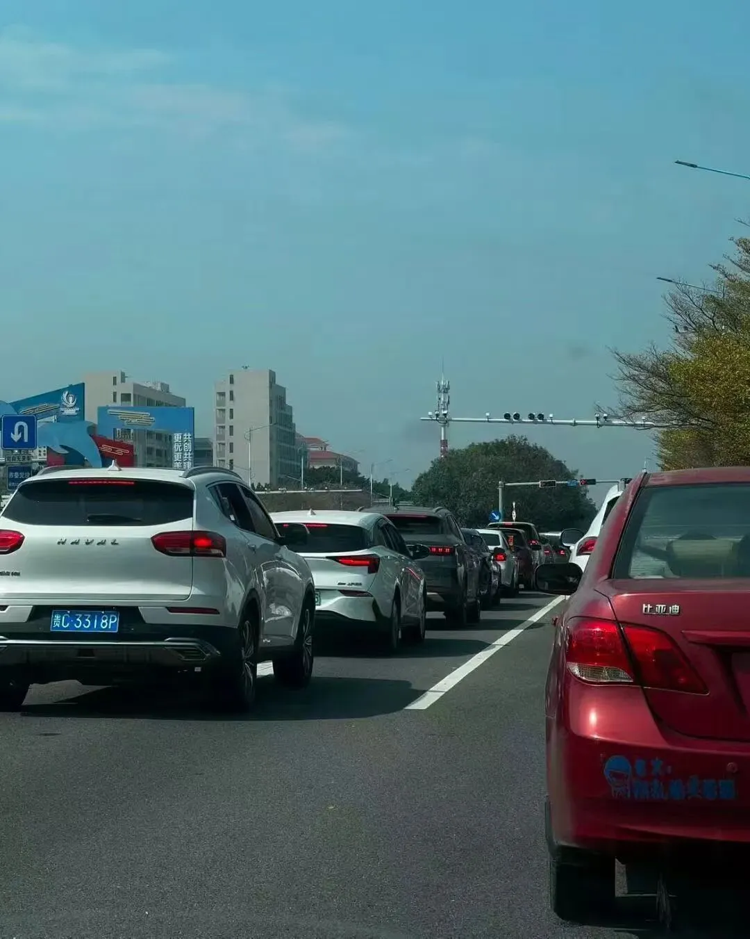 游客大军已抵达北海,各大景区附近都是人人人车车车