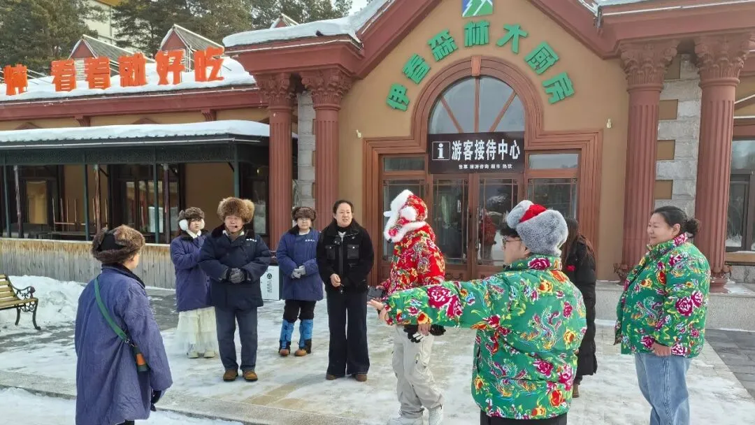 【岗位过大年】旅游公司:以坚守暖年味 以服务伴旅途