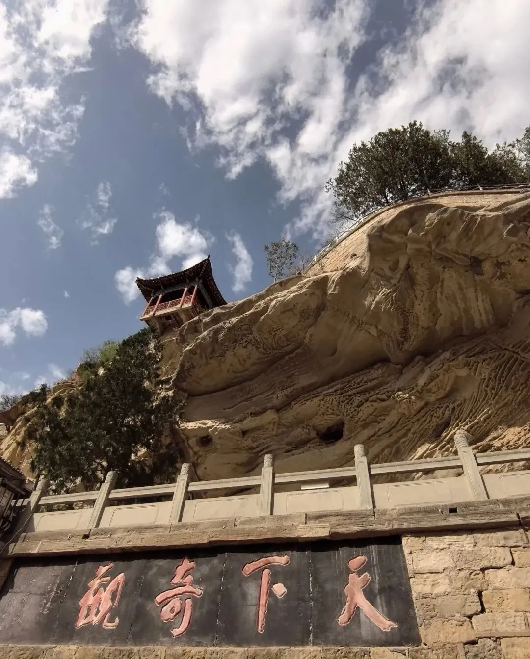 西安周边一最有年味景区走红,隋朝至今香火旺盛,被称为天下奇观,1h直达,免费