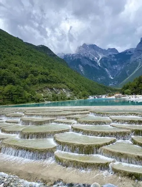 丽江蓝月谷把全国景区的饭碗给砸了