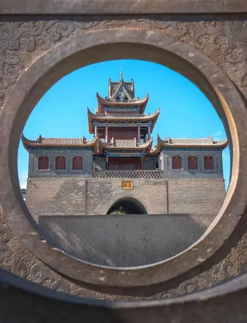 银川:把全国景区饭碗砸漏了,是这塞上江南的凤凰城过年