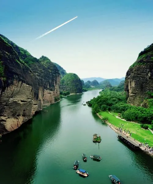 广西南宁市隆安县必去十大旅游景点,布泉乡村好玩的地方全在这里!