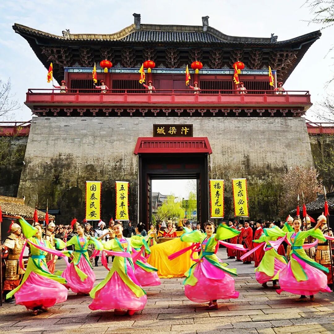 横店清明上河图景区旅游演艺分析