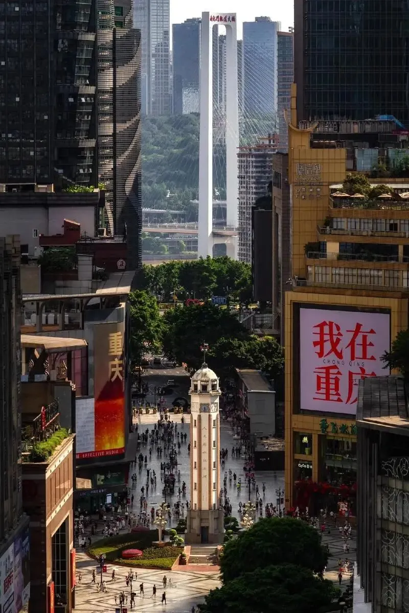 重庆:把全国景区饭碗砸漏了,是这人山人海的山城过年