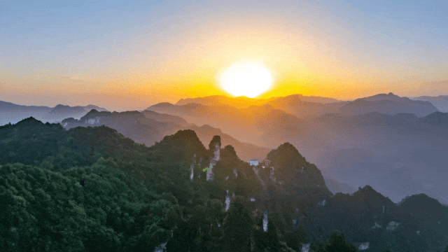 巴中巴适·马上来巴 | 免票福利+景区直达,巴中光雾山走起~