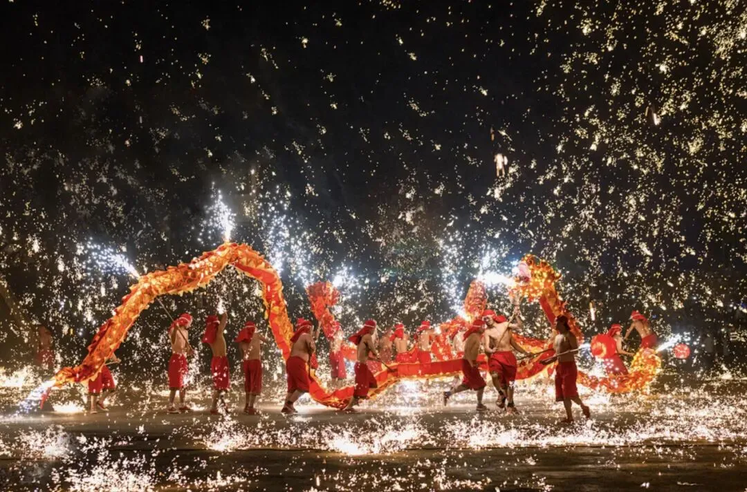 正月十五闹元宵!这7个宝藏旅游地,逛灯会、看烟花,太热闹了