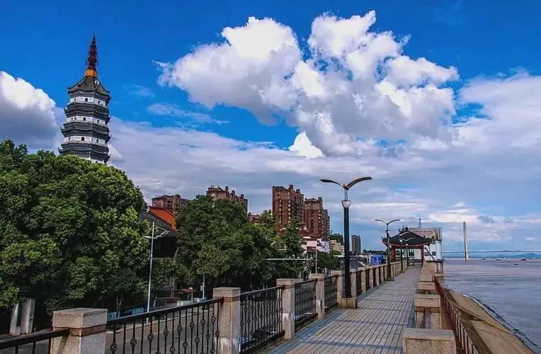 安徽安庆市把全国景区的饭碗给砸了