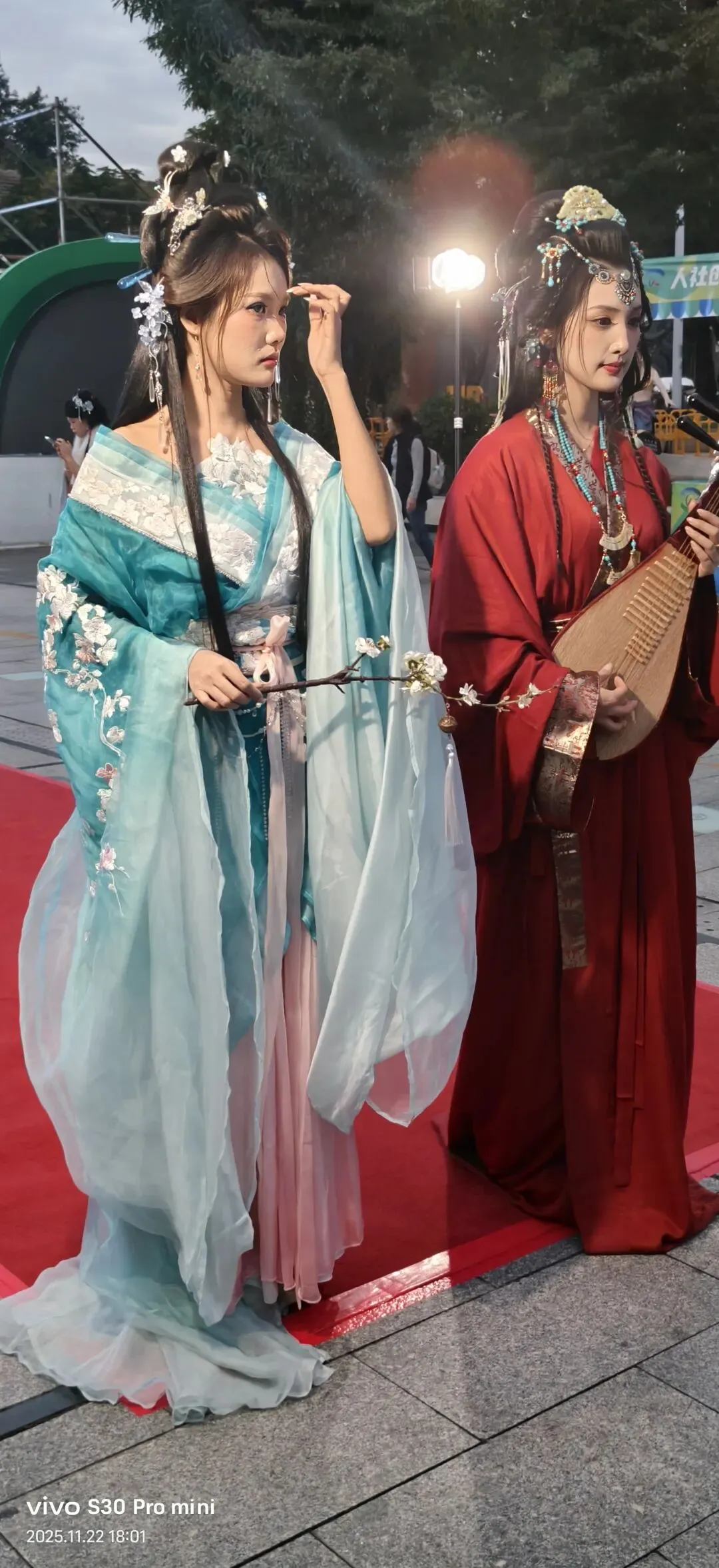 2025年,广西旅游收入超万亿,加快推进世界旅游目的地.