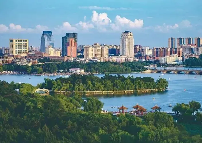 吉林长春:把全国景区饭碗砸漏了,是这长达一个月的中国式过年