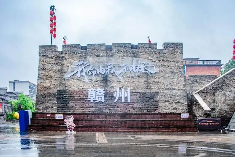 江西赣州:把全国景区饭碗砸漏了,是这长达一个月的中国式过年