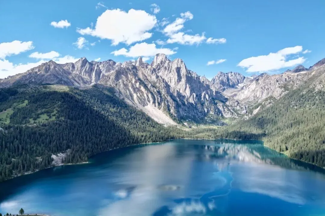 四川人嘴真严,这座藏在大山里的宝藏景点,风景秀丽却鲜为人知,堪称蜀地最美仙境!