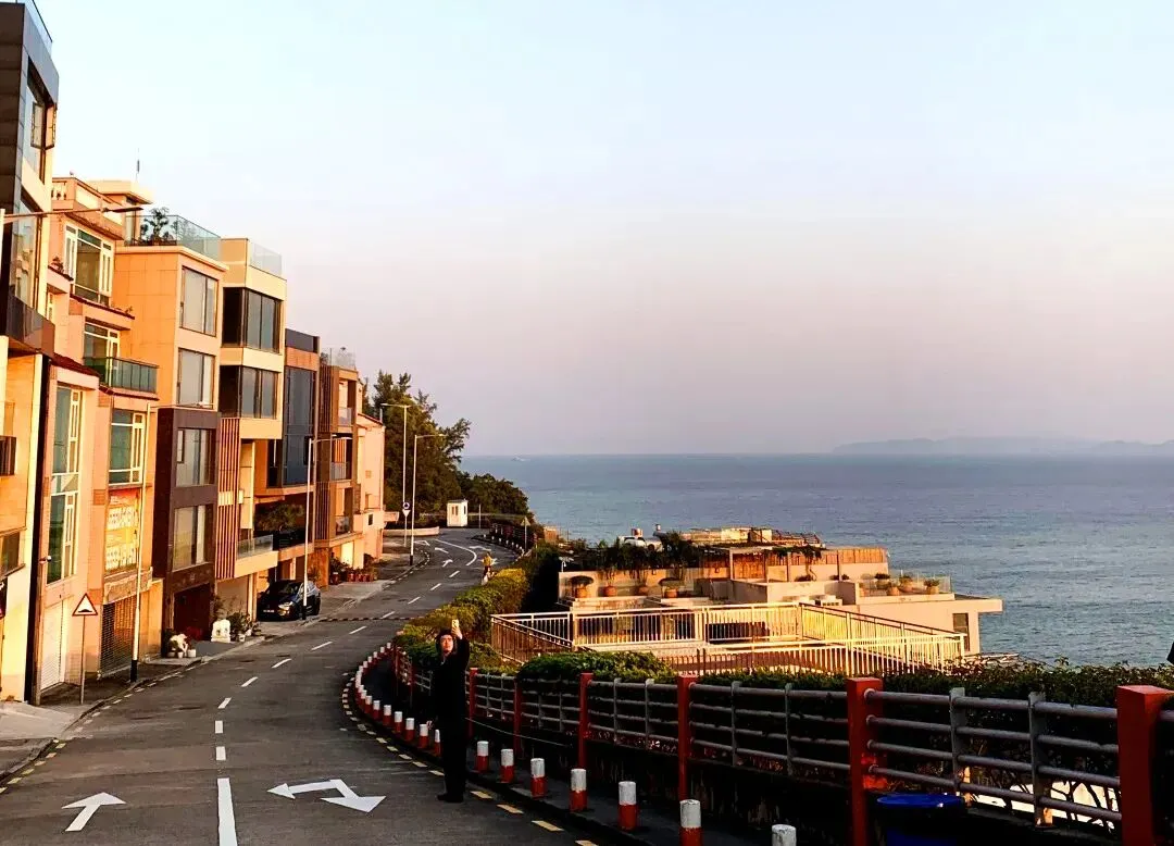 50岁以后,终于想明白了:旅游,要趁身体还行,去这3种地方……