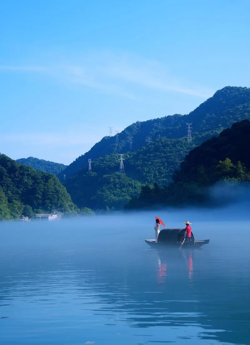 郴州著名的旅游景点——东江湖