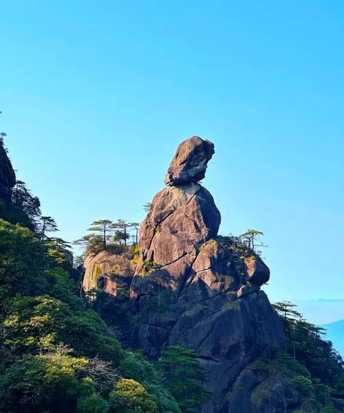 上饶著名的旅游景点——三清山