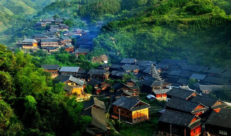 怀化著名的旅游景点——通道侗寨