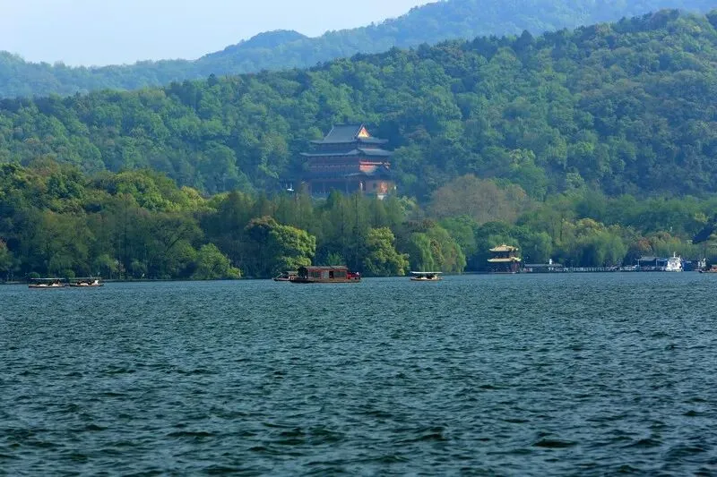 这里为你整理一份3天经典+避坑的杭州旅游攻略,适合首次出行,可直接照着走.