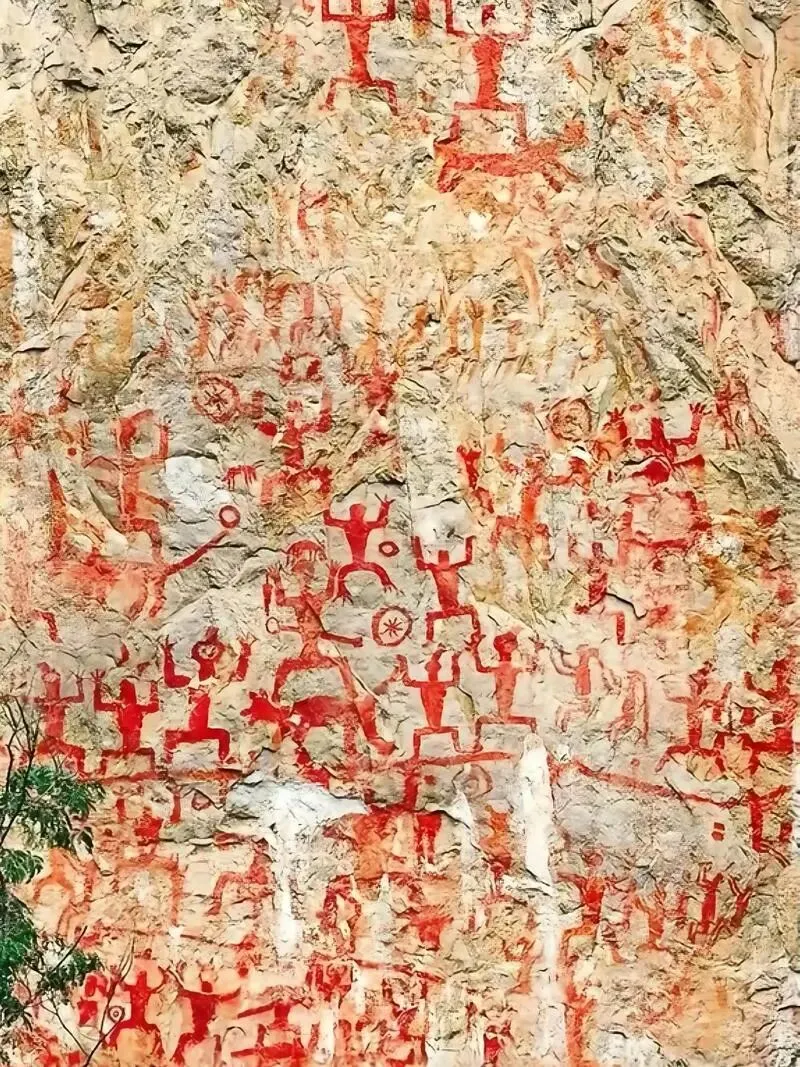 花山岩画丨旅游攻略丨景点介绍
