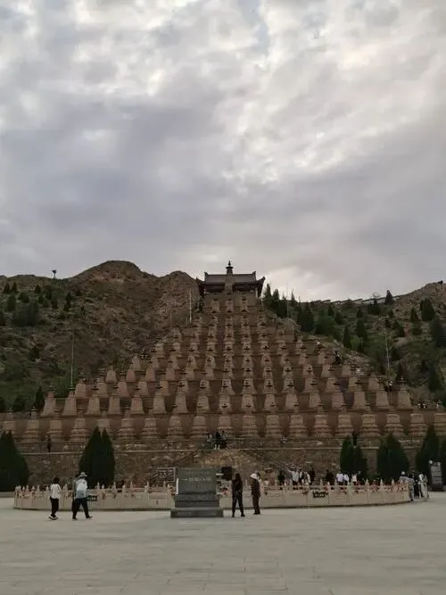 银川:把全国景区饭碗砸漏了,是这塞上江南的凤凰城