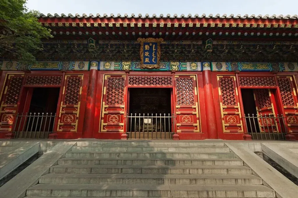 霜染红叶醉京华——北京香山旅游简介