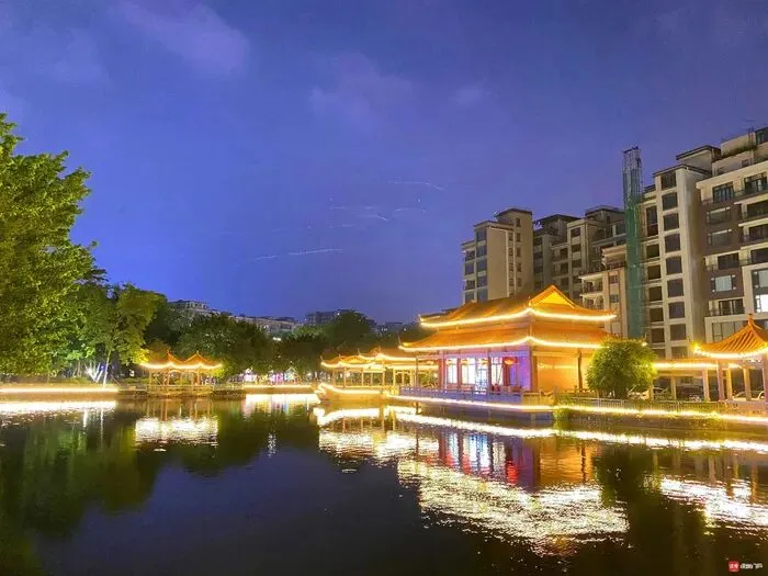 东莞长安旅游攻略|千亿小镇的隐藏玩法,工业风也能拍出大片感!