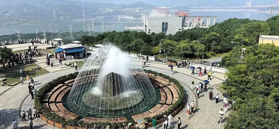 放弃 “门票经济”?宜昌 5A 景区永久免门票,城市、游客实现双赢!