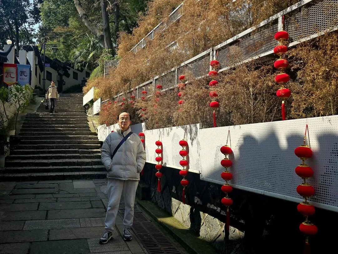 【到处走走】从晓霞弄上山到吴山景区