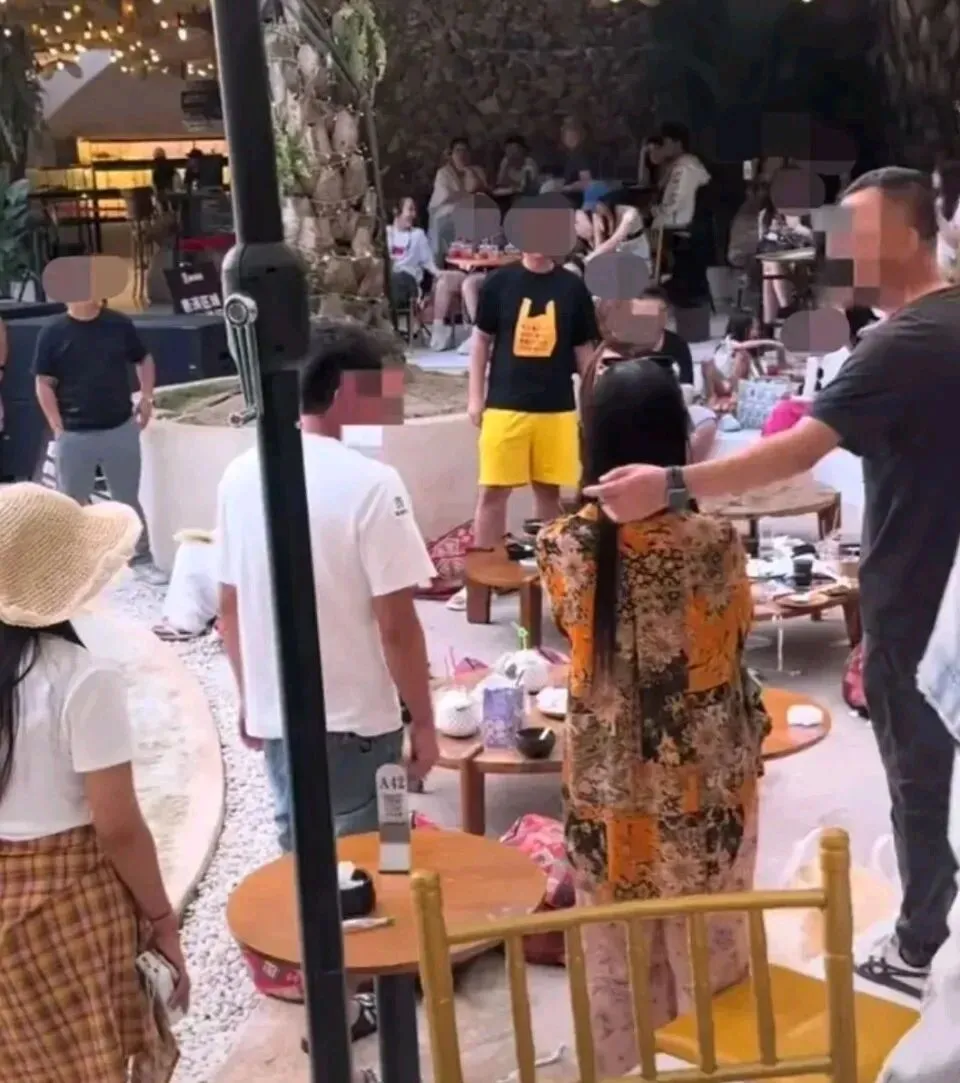 明星景区录综艺称包场,驱赶游客