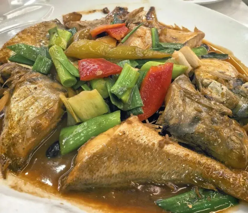 泉州石狮,餐馆依靠名寺旅游景点!口碑都是食客口口相传的!海鲜很哇塞!