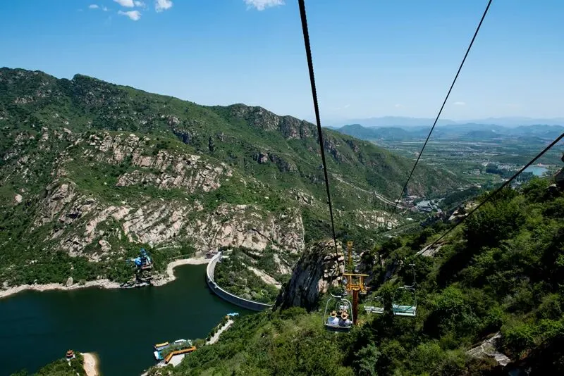 共赴山水之约,北京静态交通公司青龙峡景区停车场800个车位助您畅游春日!