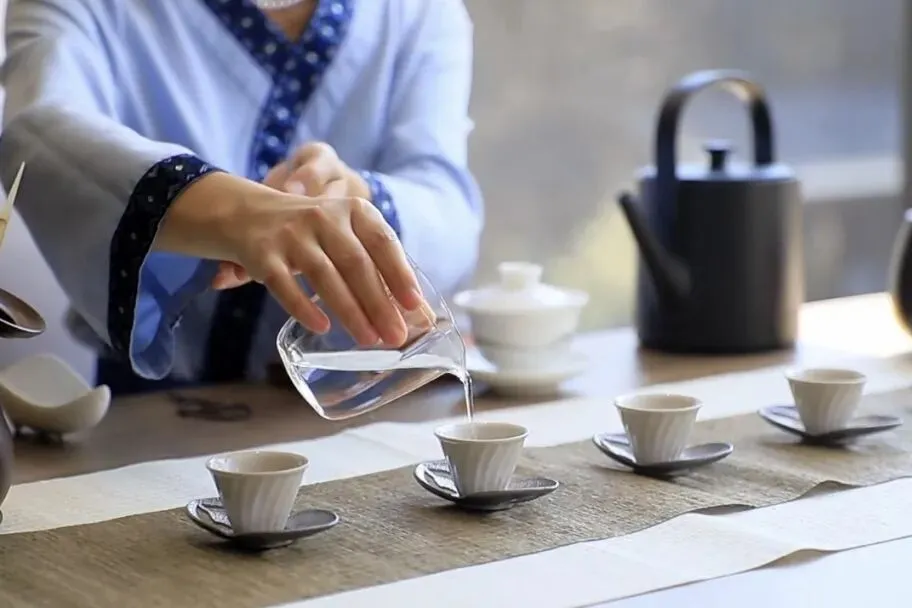 踏春福利【禅驿酒·川内景区9店】299享1间通兑套餐,七里坪、黑竹沟、乐山、凤仪湾、蜀南竹海…周末清明不加价!