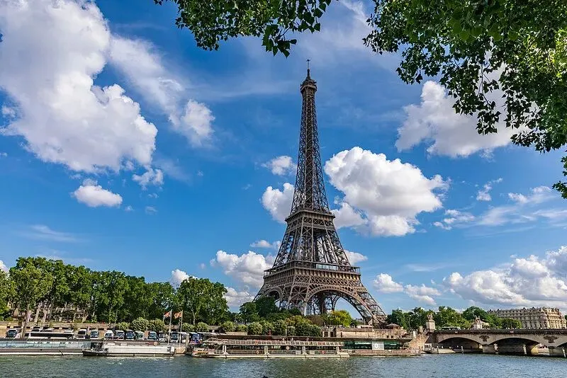 全球旅游热度榜新变!这国竟超法国成热门第一