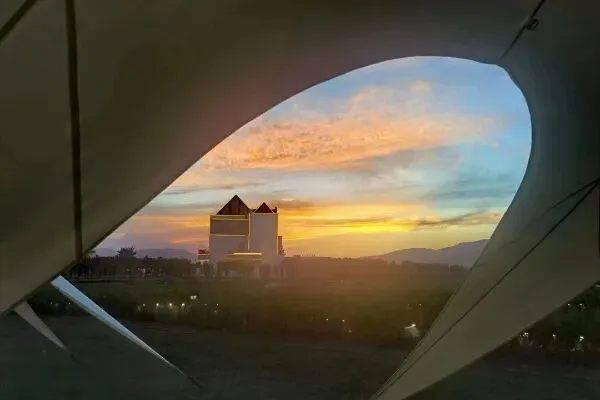 西安起止7人伊犁9天包车:核心景点全覆盖,费用全解析