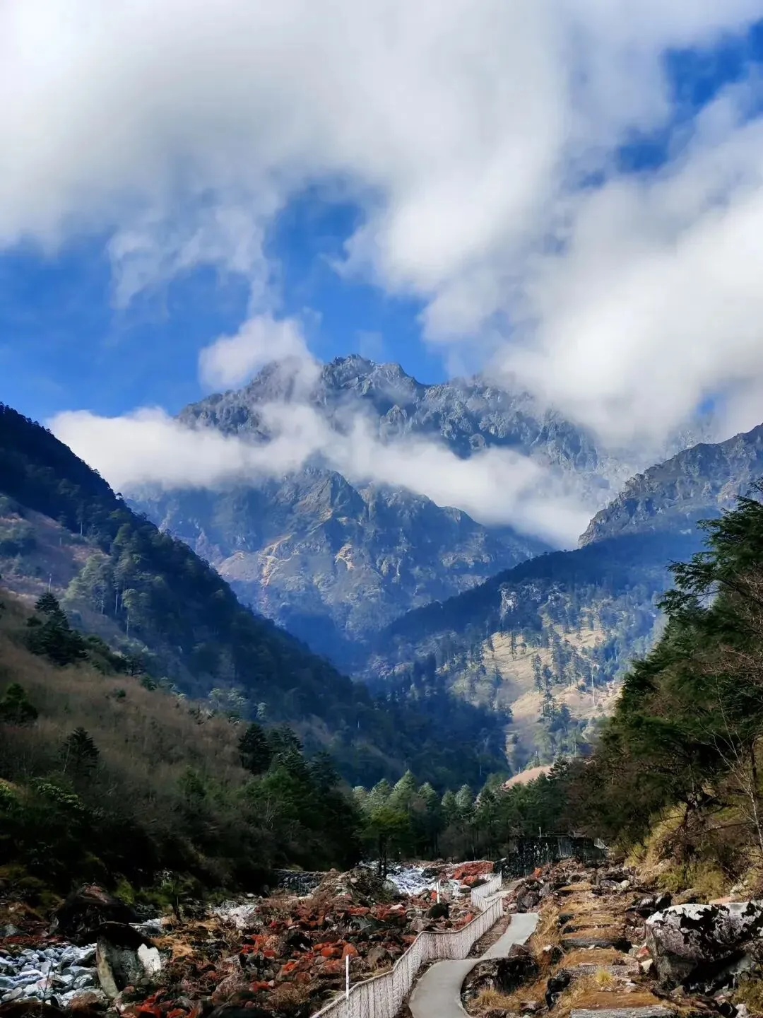 春假免费游【四川多个景区宣布春假师生免票】