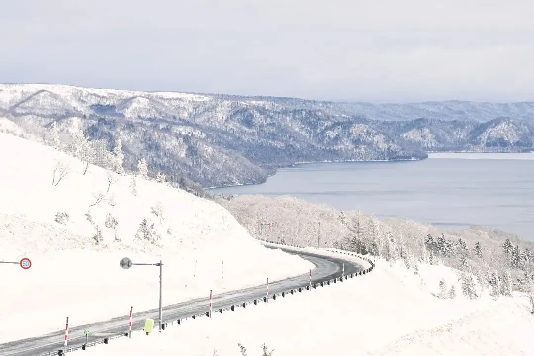 做了几年攻略式旅行,我第一次被大自然抱住了