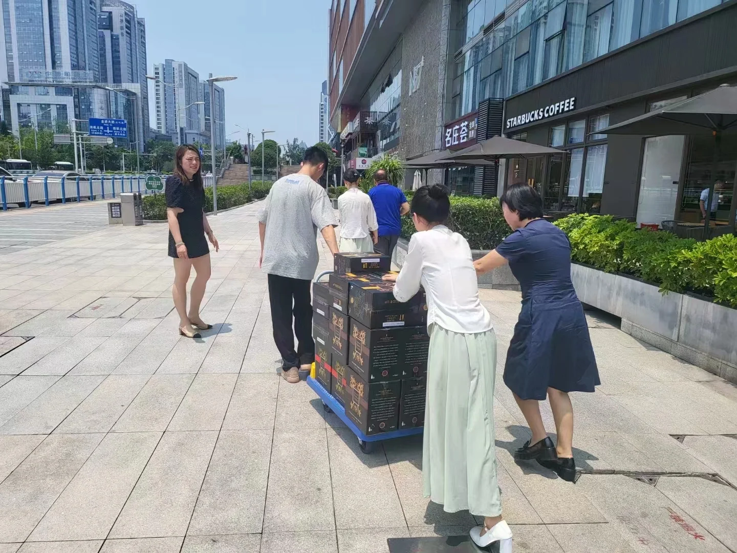 我创业做酒挣钱吗?挣钱,但是不是挣快钱