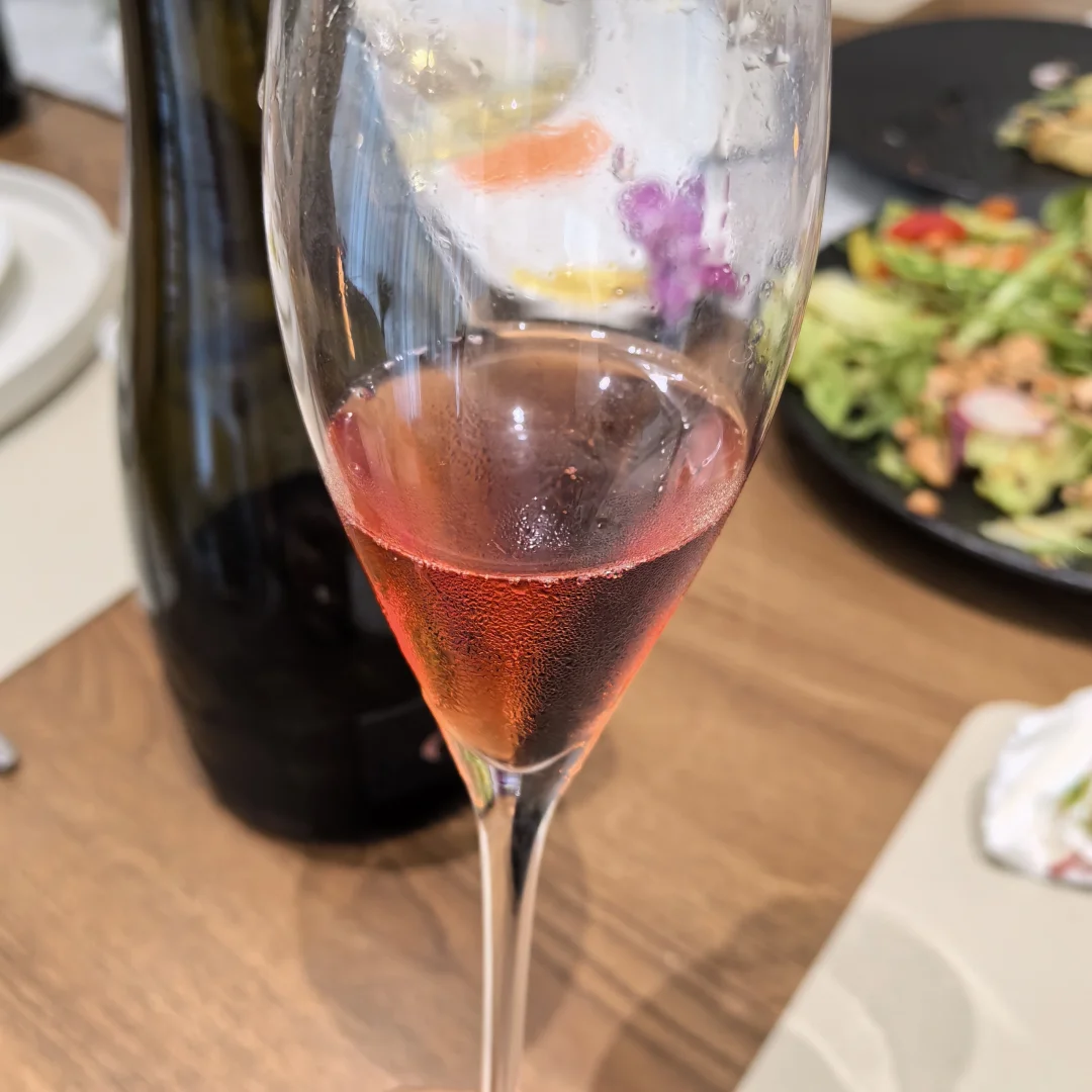 邯郸有喜欢喝葡萄酒的朋友么？约起来呀!