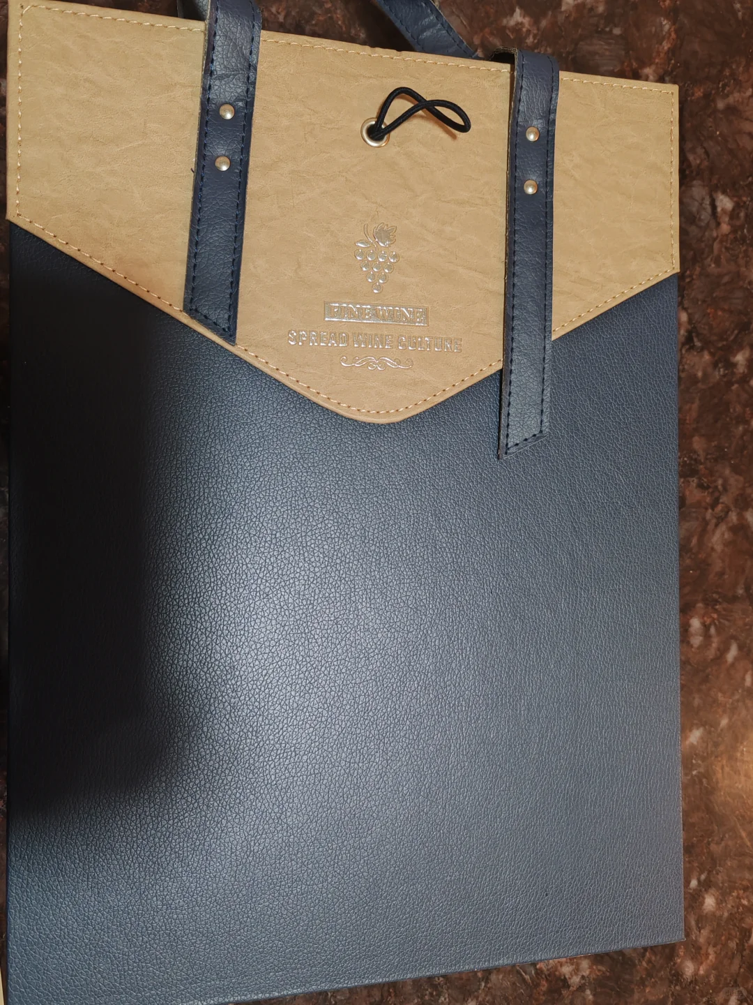 朋友年货送的葡萄酒，便宜出啦