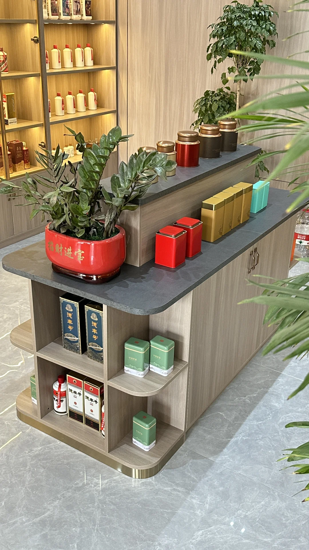 解锁烟酒茶店新格调，优木居展柜来助力✨