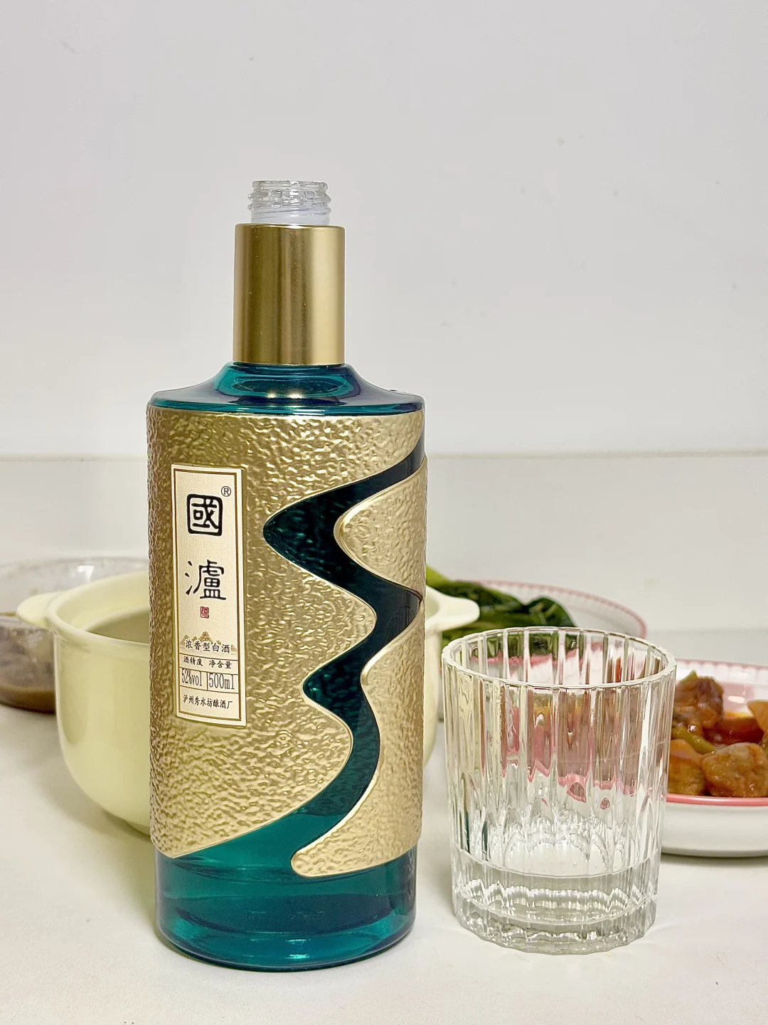 听劝！试试这瓶小众白酒
