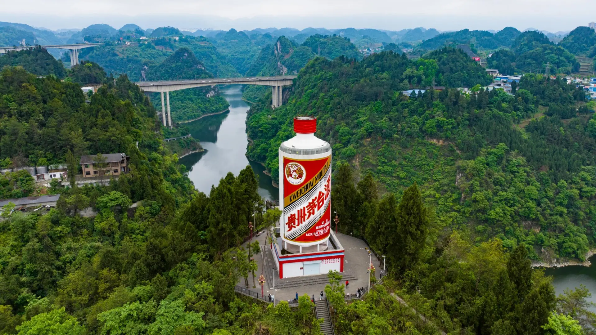 酱酒小白必看!6个知识点喝懂“酱香型白酒”
