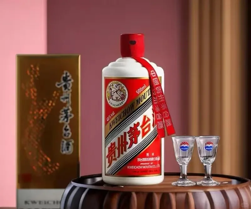 一眼就沦陷的白酒，名副其实