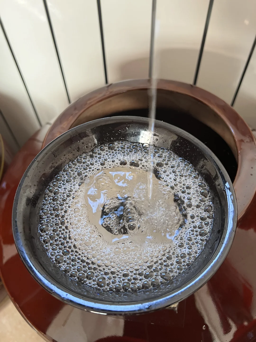 源于纯粮，精于酿造。
