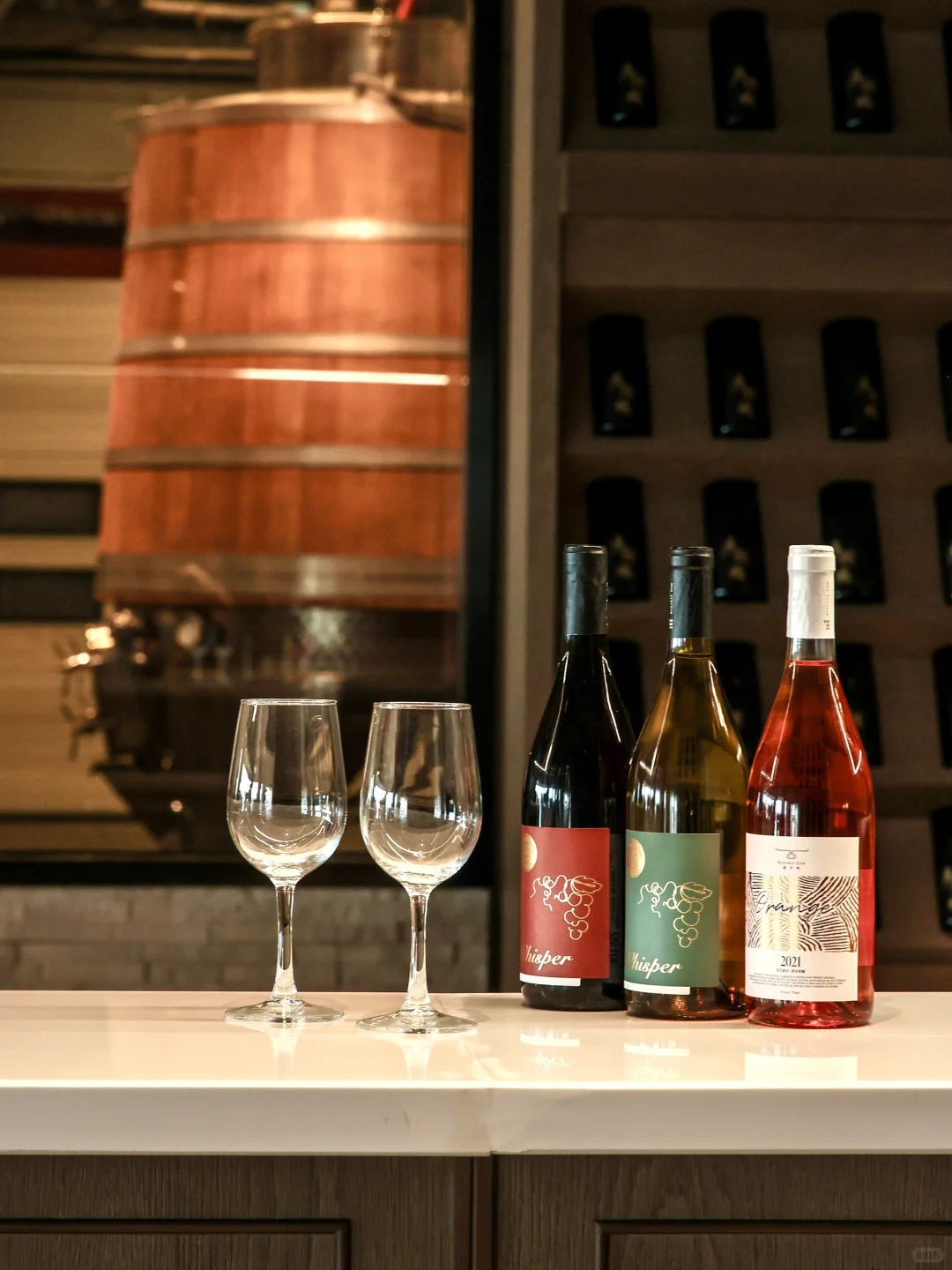 葡萄酒小知识｜酒的颜色都从哪里来？