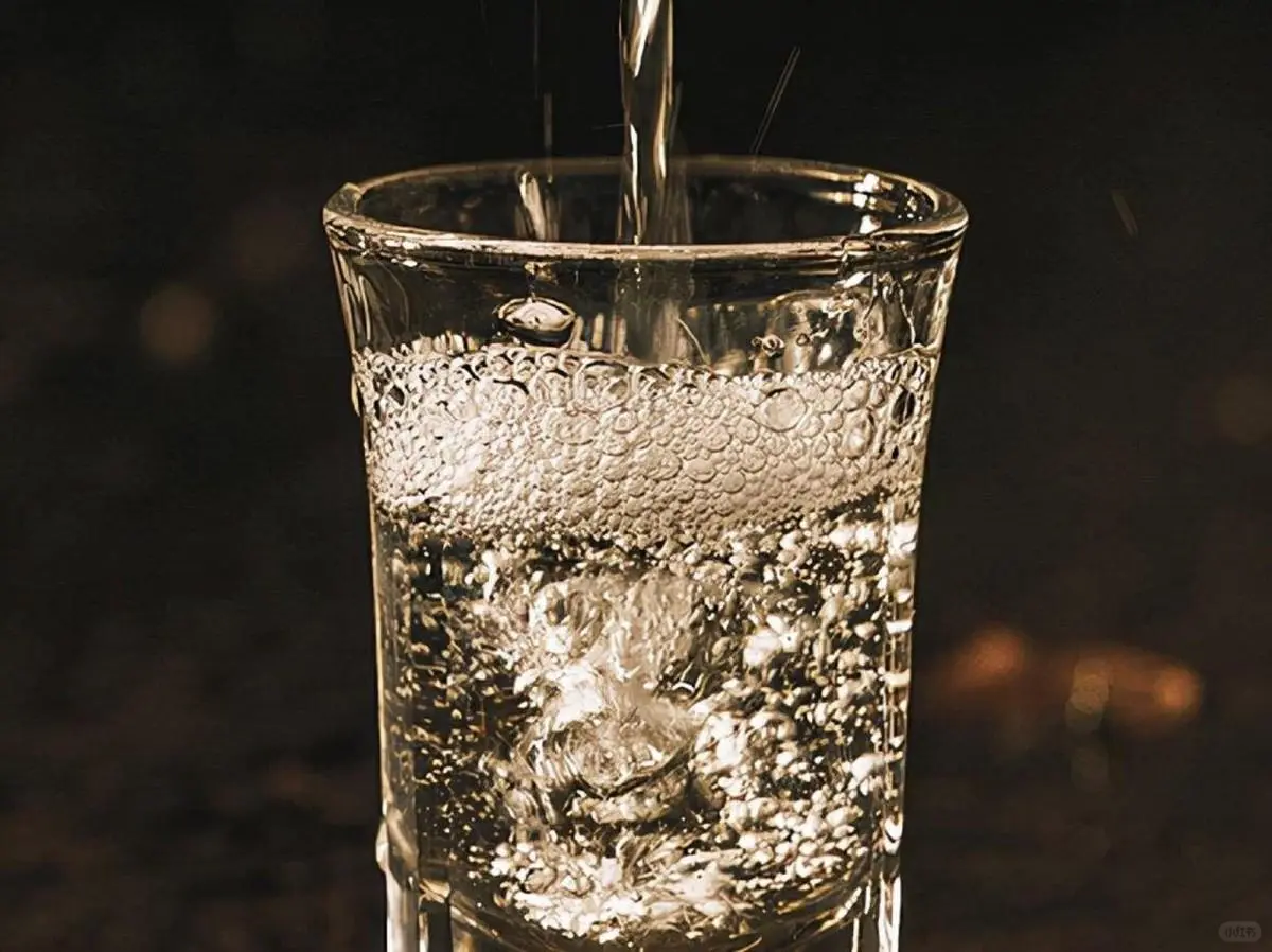 白酒用这十个维度展开细腻描述