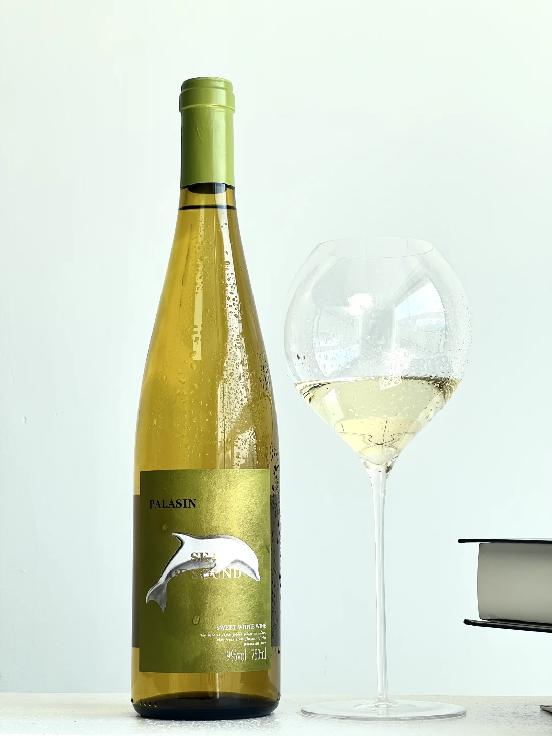 仅19r白菜价雷司令！一口一个不吱声好喝闭了