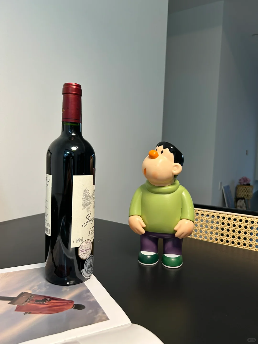 红酒架未到，红酒先行