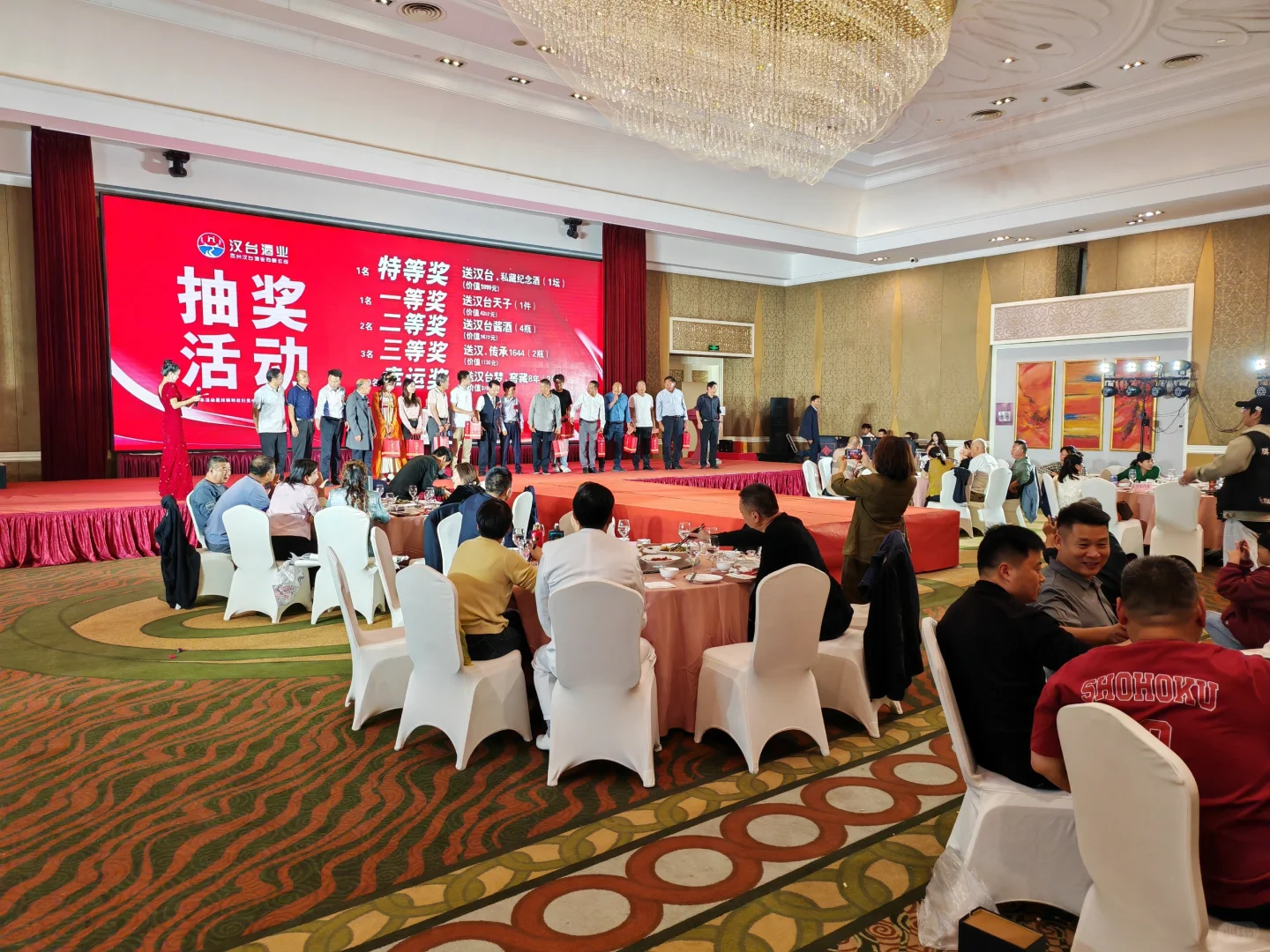 来贵州黄果树旅游遇到品酒会